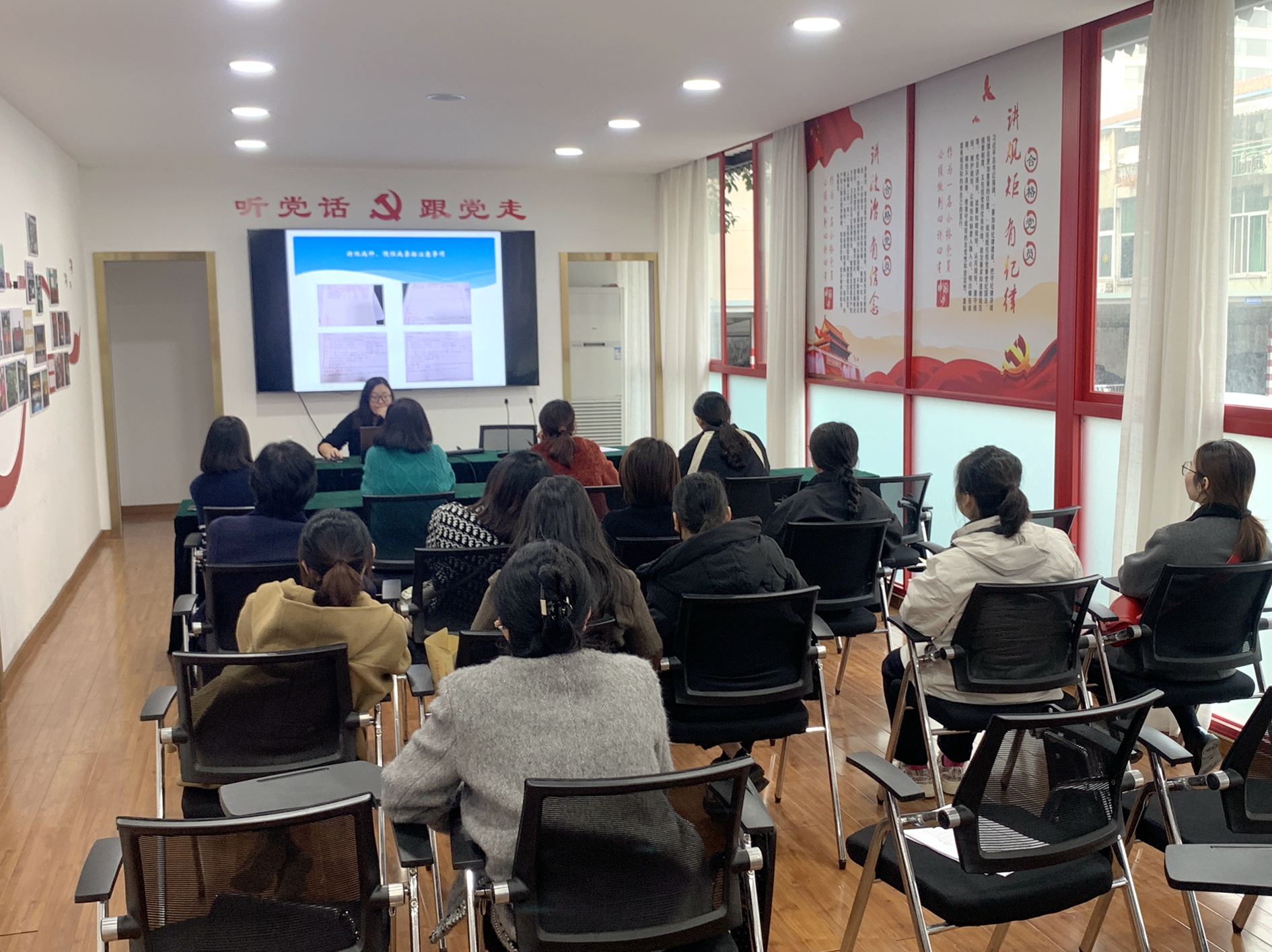 0cf12f208e7da3050760effb17b7d62.jpg 0cf12f208e7da3050760effb17b7d62.jpg